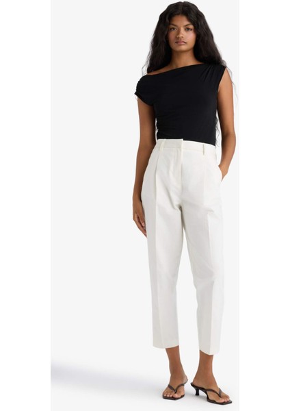 Slim Fit Dar Kesim Degaje Yaka Bluz F7298AX25AU fiyatları