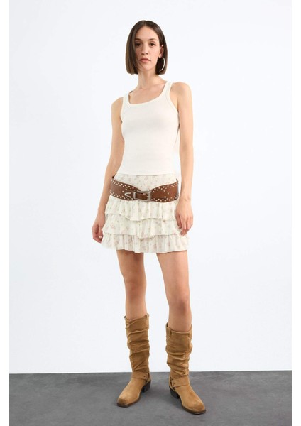 Beli Lastikli Çiçek Desenli Volanlı Mini Etek F7905AX25SM modelleri