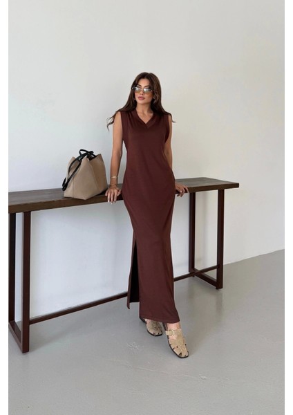 Pamuk V Yaka Yırtmaçlı Uzun Elbise –kahverengi fiyatları