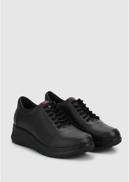 Siyah Deri Kadın Ayakkabı fiyatları