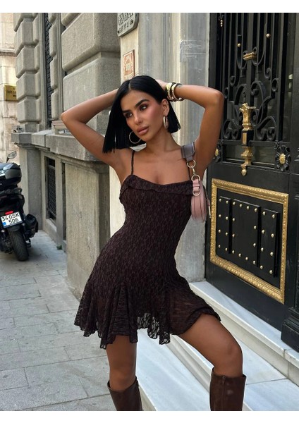 Arham Dantel Detay Mini Elbise fırsatları