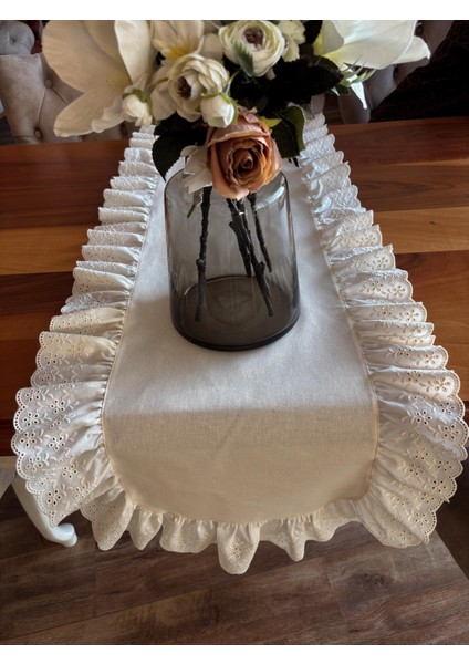 Nurgita Home % 100 Pamuk Ham Keten Fisto Fırfırlı Oval Runner (45X140 cm )