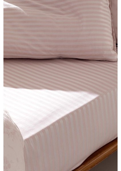 Yeni Sezon Eze King Size Jakarlı Saten Nevresim Takımı - Pudra fırsatları