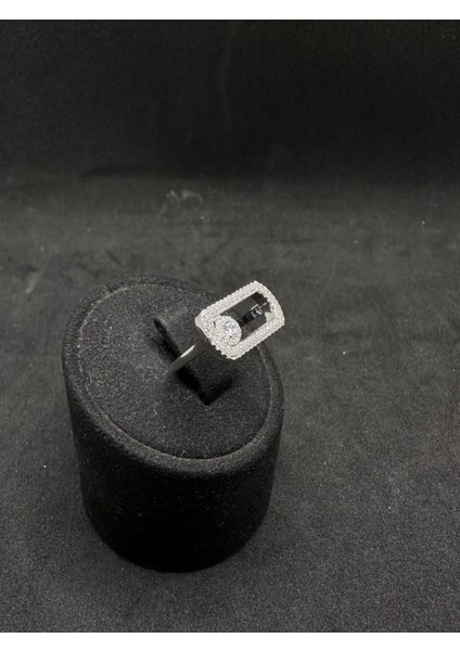 Mess Hareketli Tektaşlı Ithal Kadın Gümüş Yüzük modelleri