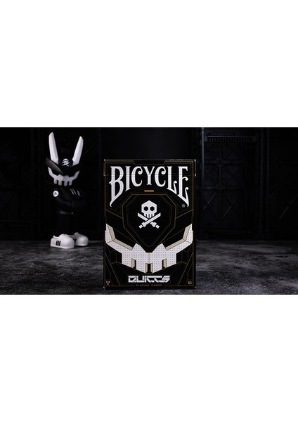 Quiccs Og Black (Siyah) Premium Oyun Kağıdı Iskambil Kartları destesi fiyatları