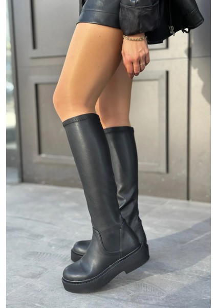 Rontes Mat Deri Streç Kadın Çizme Siyah