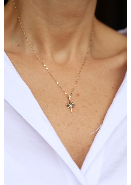 14 Ayar Altın Bombeli Yuvarlak Kenar Detaylı Kutup Yıldızı Kolye Ucu indirimleri