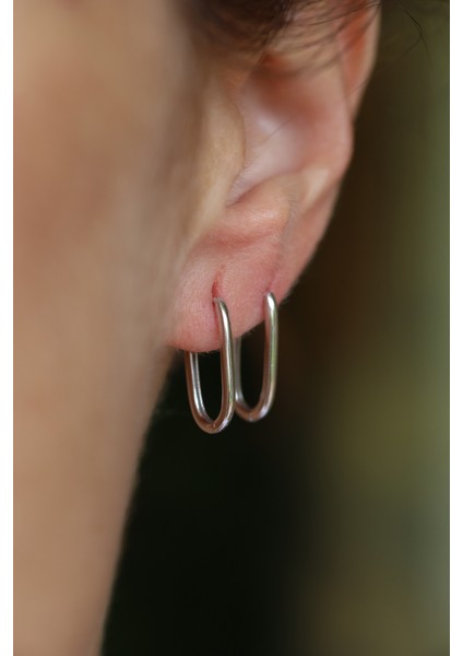 14 Ayar Altın Beyaz Yuvarlak Kenarlı Uzun Halka Küpe