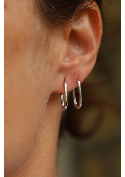 14 Ayar Altın Beyaz Yuvarlak Kenarlı Uzun Halka Küpe indirimleri