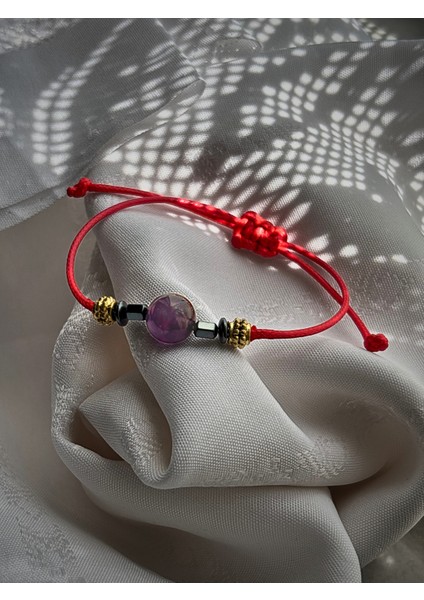 Küre Kesim Ametist Doğal Taşlı Ayarlanabilir Makrome Kadın Bileklik - Mor Kırmızı Turkuaz Ip