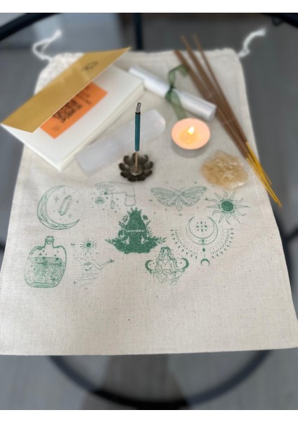 Bolluk Frekansı Ritüel Seti | Sitrin & Selenit Taşı, Tarçın Tütsü, Mum, Meditasyon Koleksiyon Çantası fiyatları