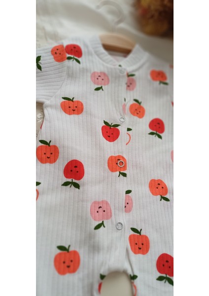 Unisex Kız Bebek Erkek Bebek 1/9 Ay %100 Pamuklu Yenidoğan Hastane Çıkışı Elma Baskılı Manşetli Tulum modelleri