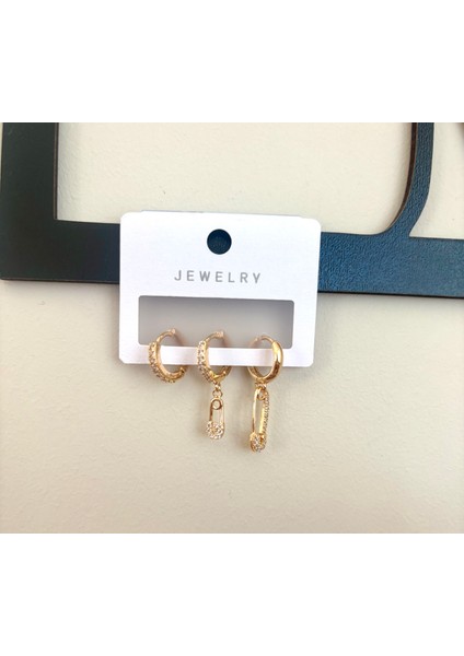 Altın Kaplama Taşlı Güvenlik Iğnesi Tasarım Küpe – Trend ve Işıltılı