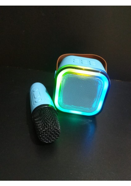 4 Farklı Ses Tonu Wireless Karaoke Bluetooth Mikrofonlu Parti Işıklı Hoparlör Ses Bombası + Karaoke Set