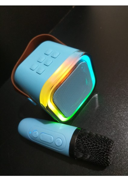 4 Farklı Ses Tonu Wireless Karaoke Bluetooth Mikrofonlu Parti Işıklı Hoparlör Ses Bombası + Karaoke Set modelleri