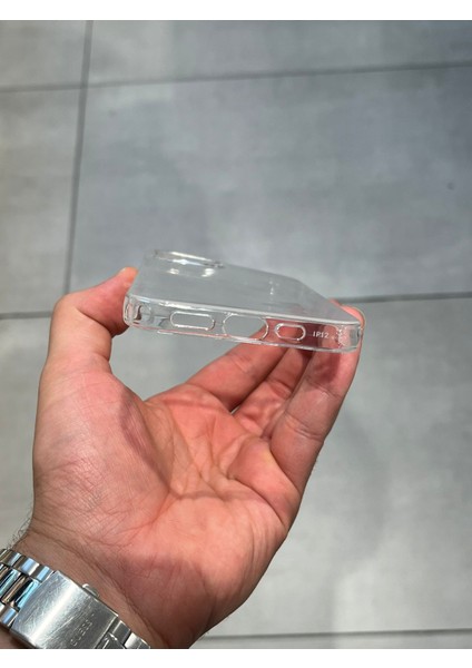 Apple iPhone 12 ve 12 Pro Uyumlu Koruyucu Şeffaf Silikon Kılıf fiyatları
