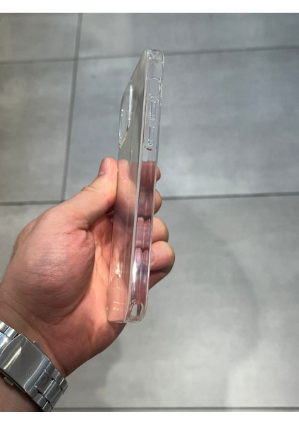 Apple iPhone 12 ve 12 Pro Uyumlu Koruyucu Şeffaf Silikon Kılıf fırsatları