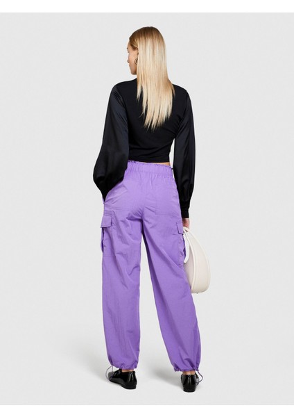 Sisley Beli Lastikli Yama Cepli Paçaları Büzgülü Pantolon Kadın 3m1 Pantolon - 324P4JQJLF04R fiyatları