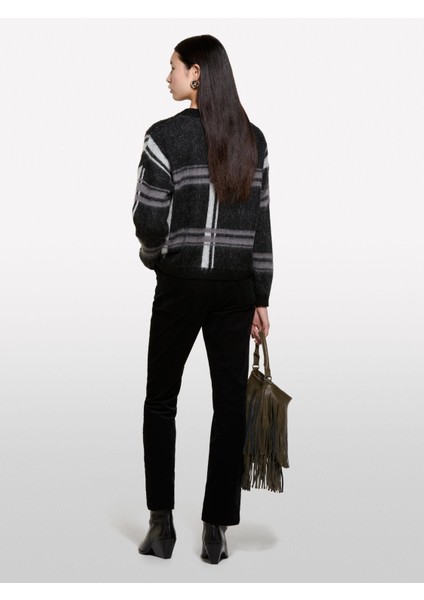 Sisley Pamuk Karışımlı Beş Cepli Normal Kesim Pantolon Kadın Siyah Pantolon - 324A46C2LE02W