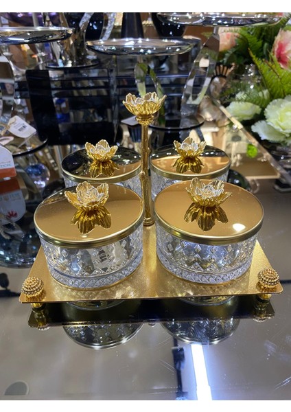 4 Lü Kapaklı Şekerlik