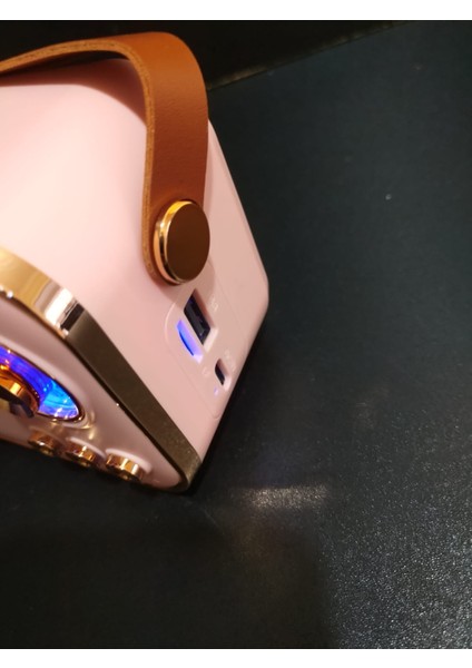 M4-P 95DB Nostalji Dizayn Bluetooth Wireless 1200MAH Portable Speaker Hoparlör Ses Bombası modelleri