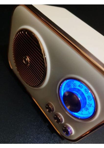 M4-B Nostalji Dizayn Bluetooth Wireless 1200MAH Portable Speaker Hoparlör Ses Bombası modelleri