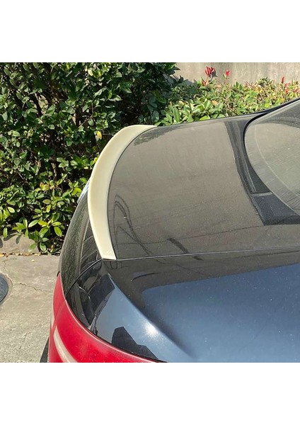 Audi A6 C6 Bagaj Üstü Ithal Spoiler Parlak Siyah Plastik Spoyler 2005-2011