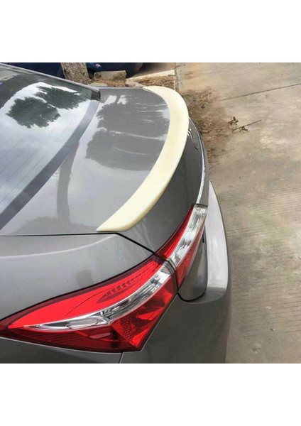 Toyota Corolla E170 Ince Bagaj Üstü Ithal Spoiler Parlak Siyah Plastik Spoyler 2014-2018