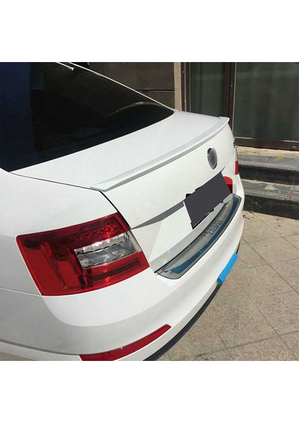 Skoda Octavia Mk3 Bagaj Üstü Ithal Spoiler Parlak Siyah Plastik Spoyler 2013+