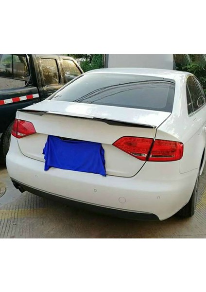 Audi A4 B8 M4 Bagaj Üstü Ithal Spoiler Parlak Siyah Plastik Spoyler 2009-2012 modelleri