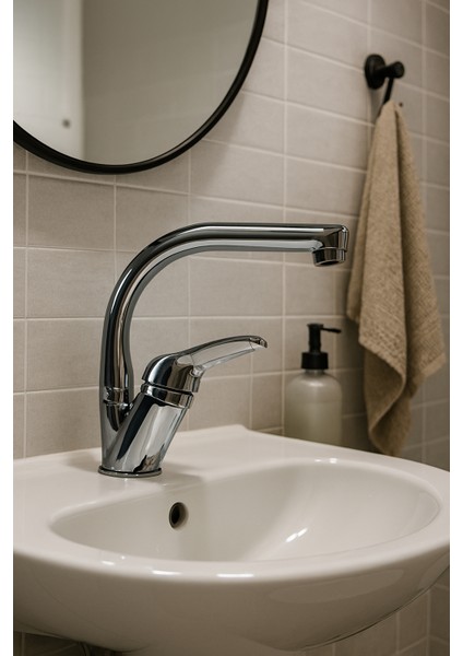 Balık Sırtı Borulu Banyo Lavabo Bataryası Musluğu Çeşmesi Çift Su Girişli