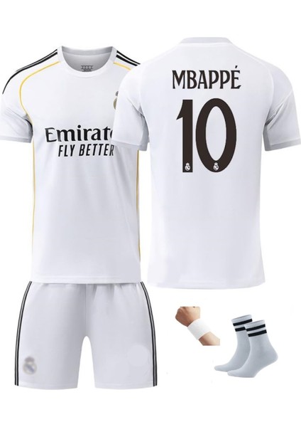 Kylian Mbappé 25/26 Sezon Real Madrid 10 Numara Çocuk Forması 4 Parça Forma+Şort+Çorap+Biliklik