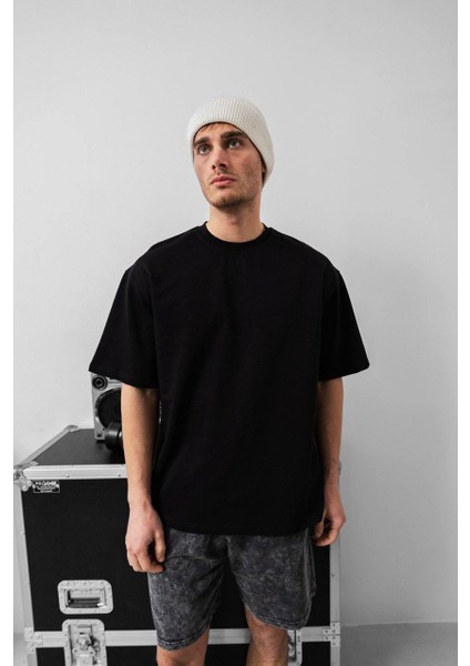 Erkek Oversize Basic Siyah T-Shirt modelleri