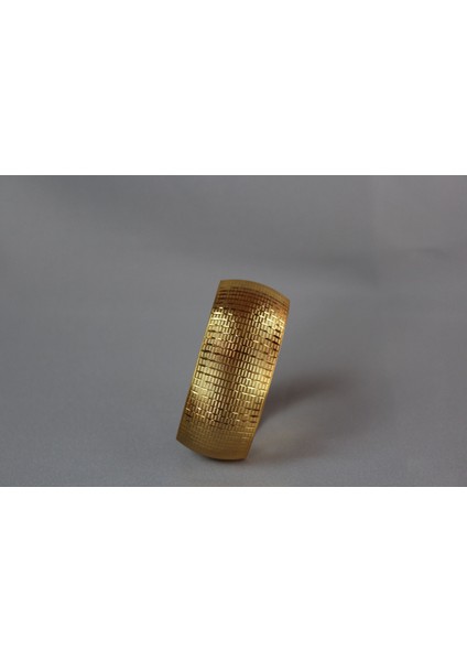 Altın Kaplama 3 cm Desenli Bilezik