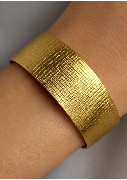 Altın Kaplama 3 cm Desenli Bilezik fırsatları