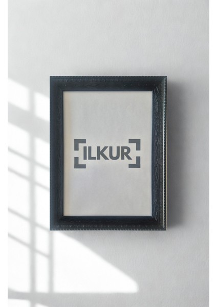 A4 Boyutunda (21X30 Cm) Ahşap Desenli Çerçeve