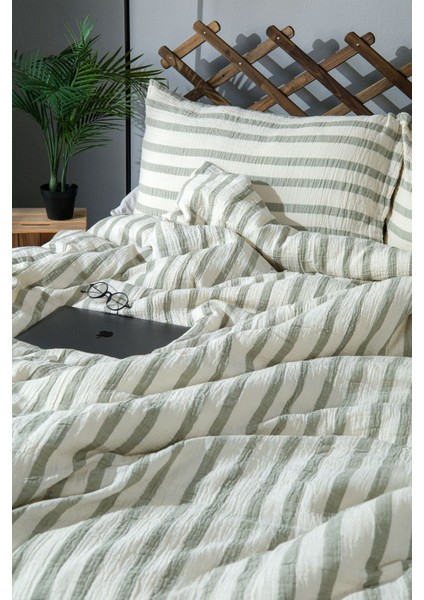 Müslin %100 Pamuklu Çift Kişilik Yıkamalı Nevresim Takımı Ütü Istemeyen Yeşil Çizgili