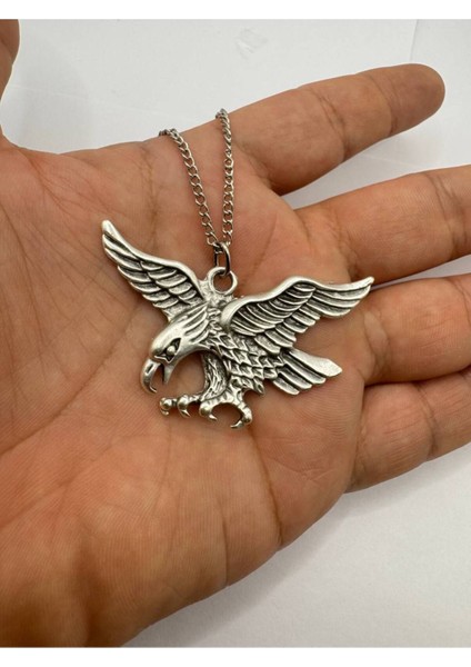 Uçan Kartal Desen Unisex Kolye – Özgürlüğün ve Gücün Simgesi