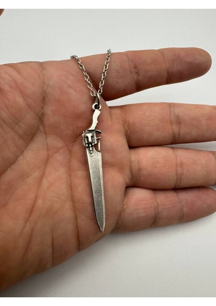 Antik Bıçak Kama Desen Kolye – Metal Zincirli Zamak Kaplama Unisex Aksesuar