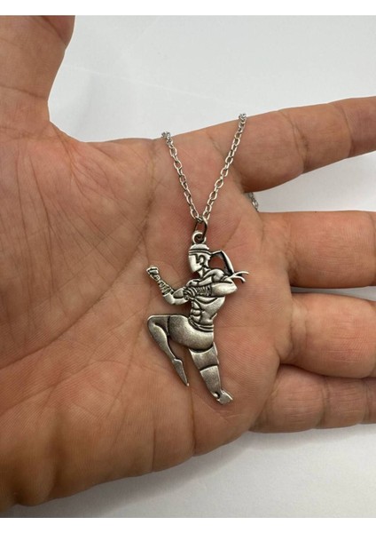 Muay Thai Warrior – Dövüşçü Desen Unisex Kolye (Metal Zincirli)