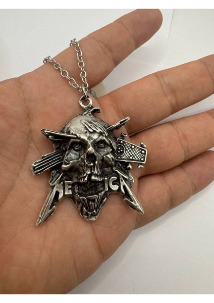 Metallica Guitarhead Kuru Kafa Desen Gümüş Renk Unisex Kolye – Rock ve Metal Tarzı Takı