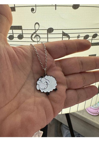 Cute Lamb Sheep Unisex Kolye – Masumiyetin ve Sıcaklığın Sembolü