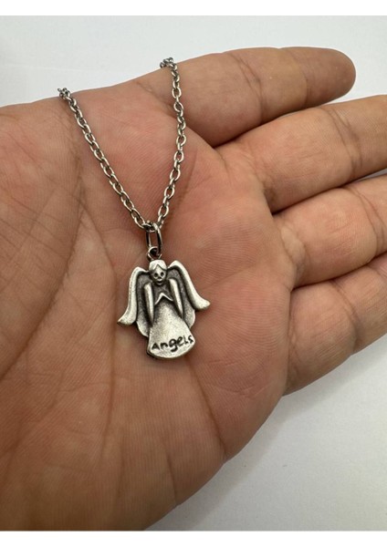 Koruyucu Melek Desen Unisex Kolye – Metal Zincirli Anlamlı ve Spiritüel Takı