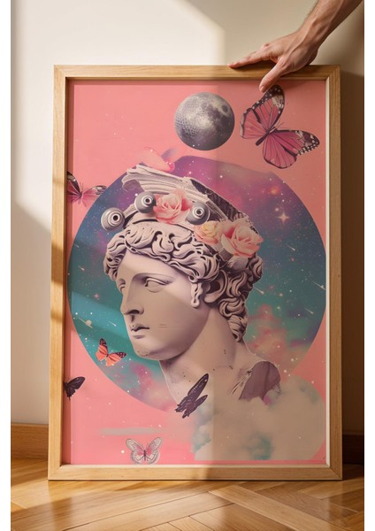 Sürreal Büst Uzayın Kanatlarında Çerçeveli Tablo - Pop Art Poster Tablo fiyatları