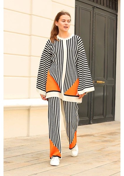 Çizgili Bisiklet Yaka Triko Takım Beyaz