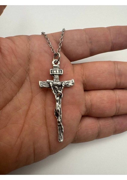 Isa Heykeli Desen Haç Kolye – Metal Zincirli, Dini & Antik Unisex Takı