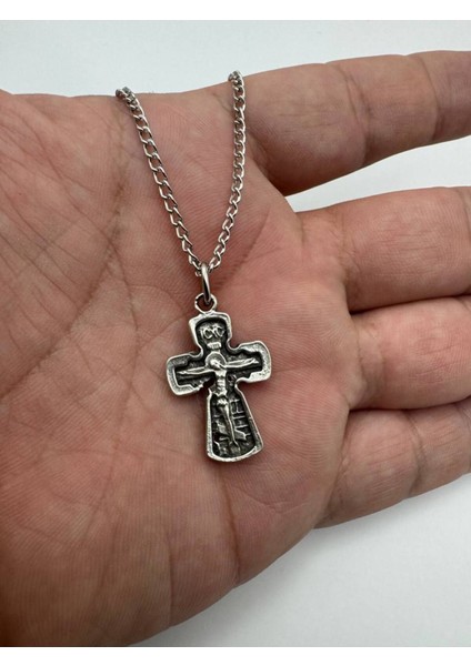 Haç Desenli Haç Desen Unisex Kolye – Metal Zincirli, Zamak Metal Dini Sembol Takı