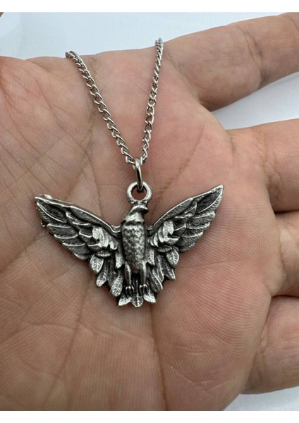 Sky Wanderer – Albatros Kuşu Desen Unisex Kolye (Metal Zincirli)