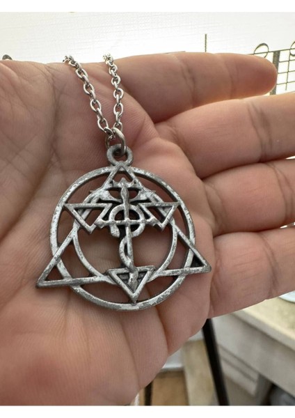 Simya Sembolü Desen Kolye Metal Zincirli | Ezoterik ve Gotik Temalı Unisex Takı