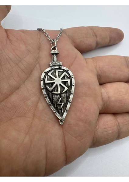 Nordic Valor – Viking Kolovrat Kalkan Desen Unisex Kolye (Metal Zincirli)